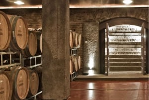 3 Wineries+Lunch with Unlimited Wine+Transfer included