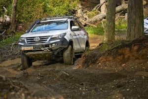 Aventura 4x4 no Lago Fagnano saindo de Ushuaia