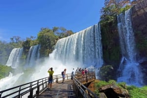 Abenteuer in den argentinischen Wasserfällen - Geführte Tour