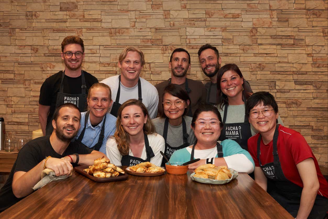 Clase de cocina argentina con comida