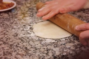 Clase de cocina de empanadas argentinas en Buenos Aires