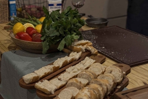 Asado Argentino num terraço privado. Hora do pôr do sol.