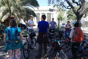BA: Tour en bicicleta de día completo, gastronomía y cultura, máximo 6 personas.