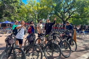 BA: Tour en bicicleta de día completo, gastronomía y cultura, máximo 6 personas.