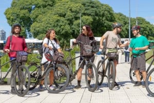 BA: Tour en bicicleta de día completo, gastronomía y cultura, máximo 6 personas.