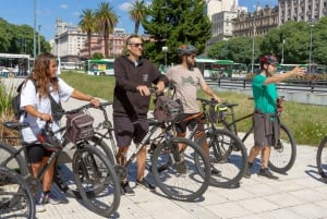 BA: Tour en bicicleta de día completo, gastronomía y cultura, máximo 6 personas.