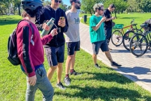 BA: Tour en bicicleta de día completo, gastronomía y cultura, máximo 6 personas.