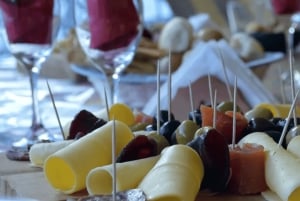 Bariloche: Experiences. Snowshoeing & Regional Flavors
