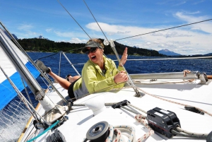 Bariloche: gita in barca a vela sul lago Nahuel Huapi