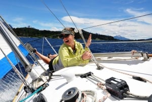 Bariloche: Passeio de barco à vela no lago Nahuel Huapi