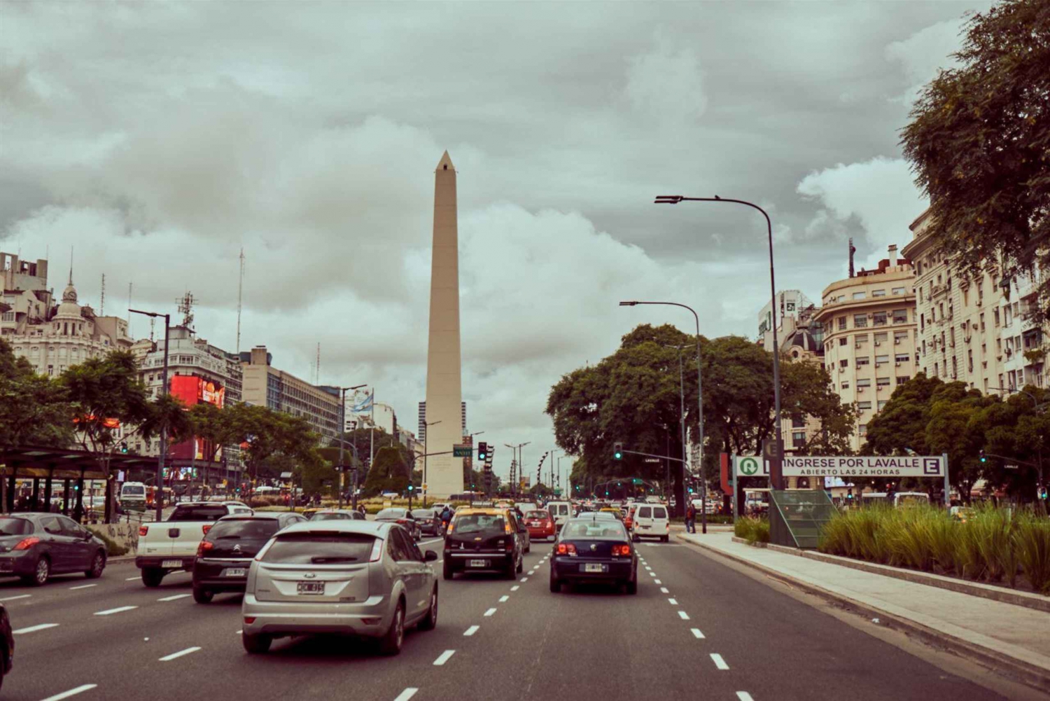 Buenos Aires: Stadtrundfahrt mit optionaler Bootsfahrt