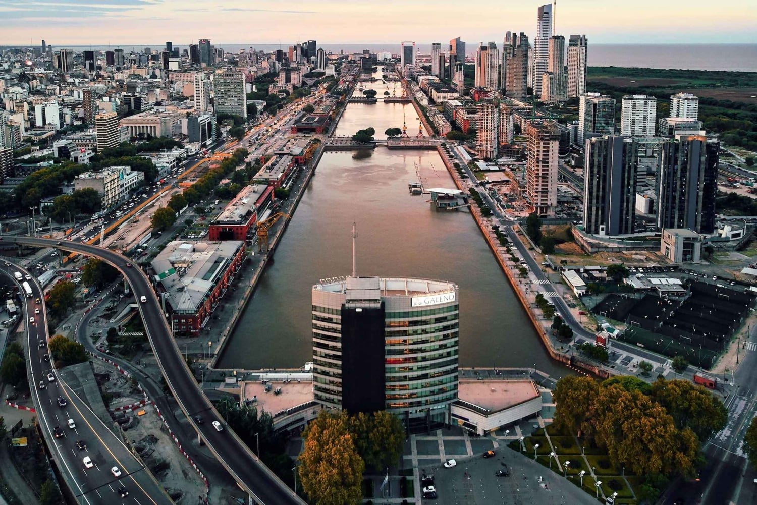 Буэнос-Айрес: Частный трансфер из аэропорта AEP в Буэнос-Айрес