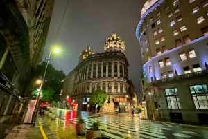 Buenos Aires après la tombée de la nuit : les lumières de la ville et le coucher du soleil