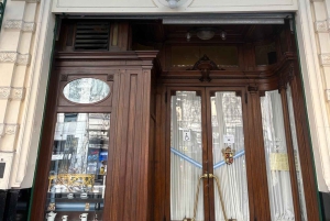 Buenos Aires: Breakfast at Café Tortoni with Stories