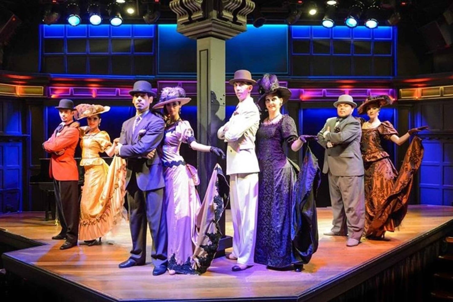 Буэнос-Айрес: Танго-шоу El Querandi с дополнительным ужином