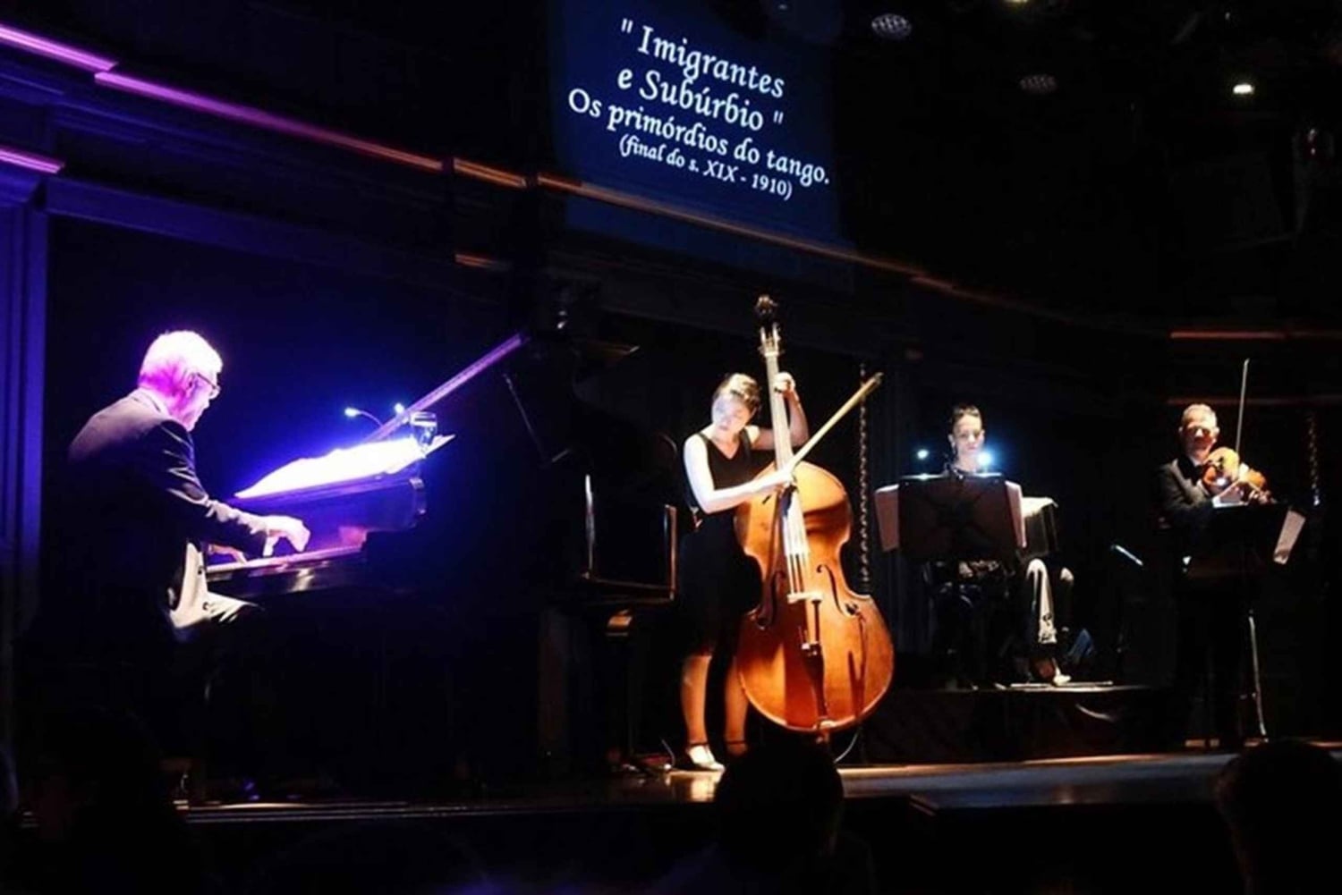 Буэнос-Айрес: Танго-шоу El Querandi с дополнительным ужином