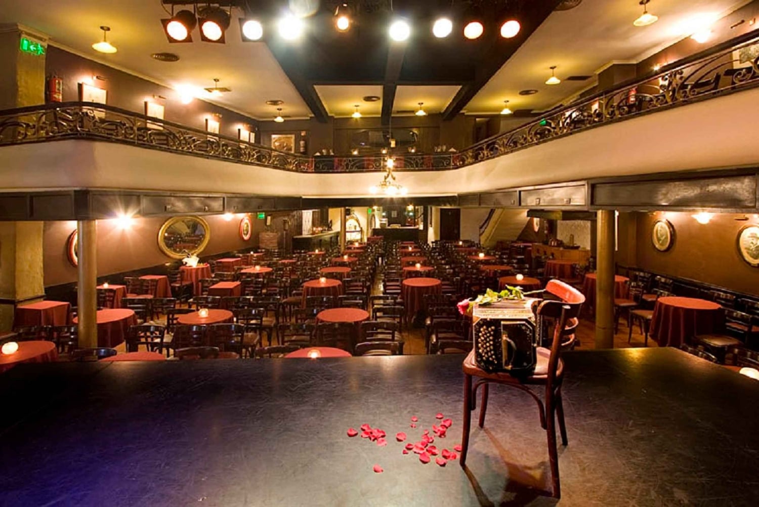 Buenos Aires: El Viejo Almacén Tango Show Ticket & Transfer