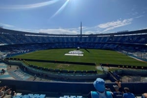 Buenos Aires: voetbalwedstrijd bij Racing Club als een local