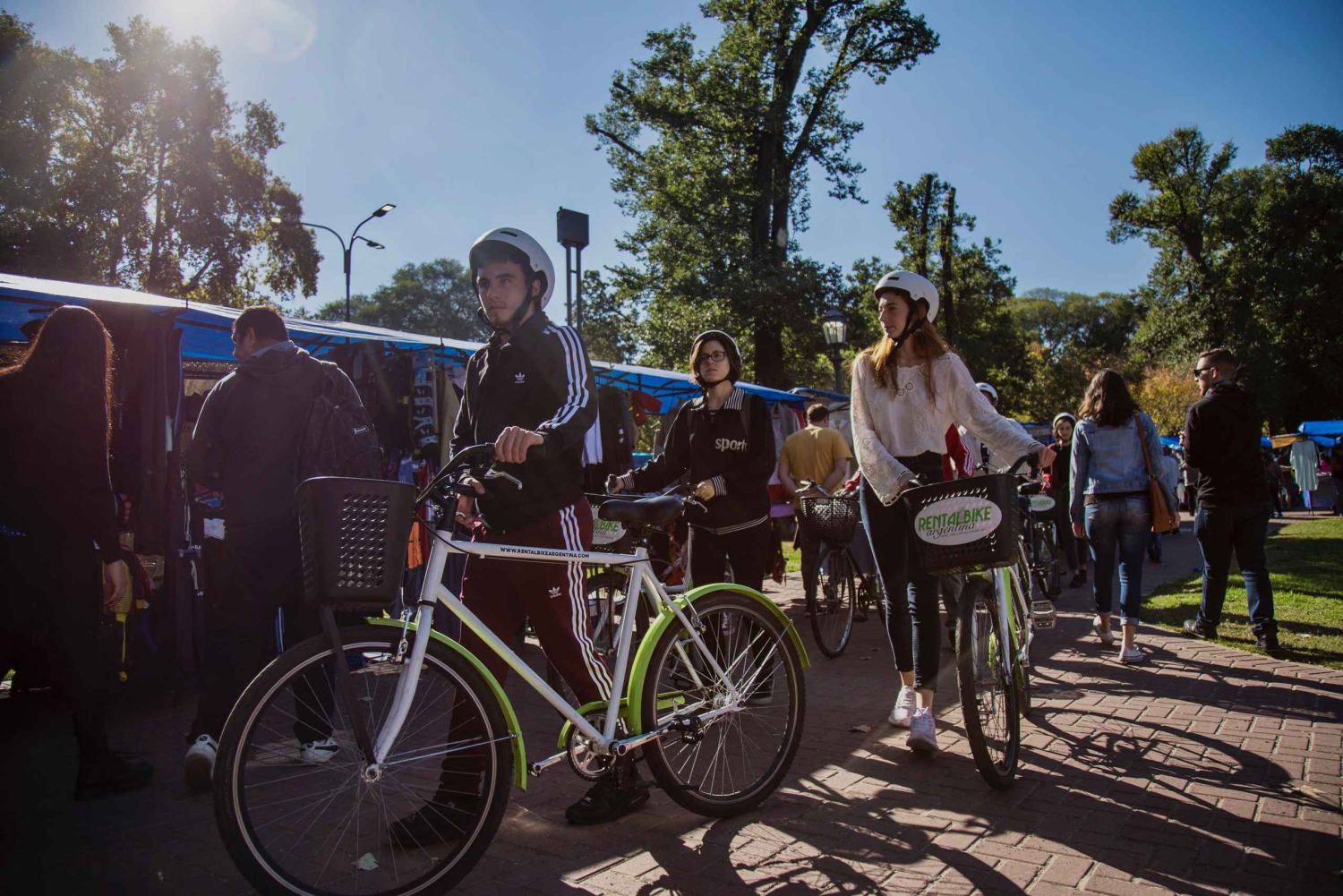 Buenos Aires: Excursão de 1 dia em bicicleta com almoço