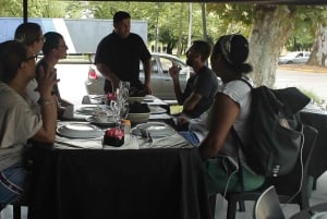 Buenos Aires: Excursão de 1 dia em bicicleta com almoço