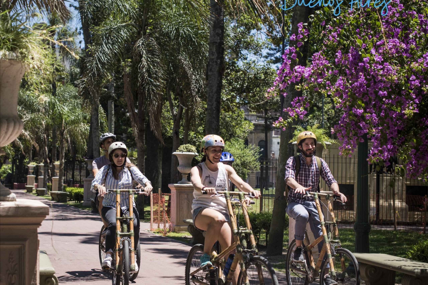 Buenos Aires: Guided City Cycling Tour