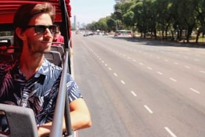 Buenos Aires: Hop-on hop-off -bussi, ilmaiset kävelykierrokset ja vammaiset henkilöt