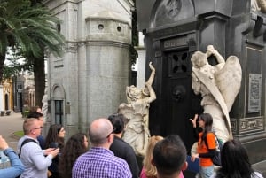 Buenos Aires: La Recoleta Cemetery Guided Tour in English