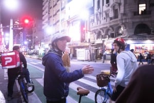 Buenos Aires: Private Nighttime Bike Tour on Bamboobikes