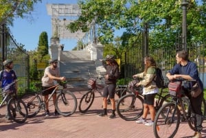 Buenos Aires: Palermo & Recoleta -kulttuurikylpy pyörällä