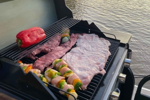 Buenos Aires: Private Delta Bootstour mit Barbecue an Bord