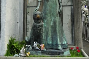 Buenos Aires : visite guidée du cimetière de la Recoleta (en anglais)