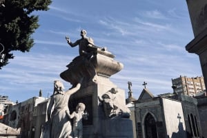 Buenos Aires: Visita guiada al Cementerio de la Recoleta para grupos reducidos