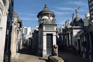 Buenos Aires: Recoleta kirkegård guidet tur for små grupper