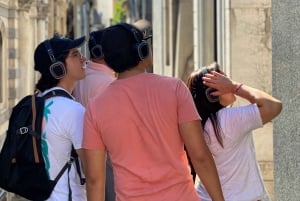Recoleta Cemetery Experience - Silent Tour with the Death