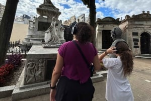 Experiência no Cemitério da Recoleta - Tour silencioso com a morte