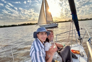 Passeio de barco em Buenos Aires ao pôr do sol