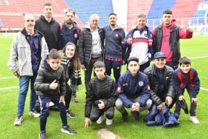 Buenos Aires: Día de Partido de San Lorenzo, tour y comida en bar de fútbol