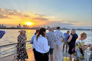 Buenos Aires: Sonnenuntergang auf dem Rio de la Plata + Offene Bar