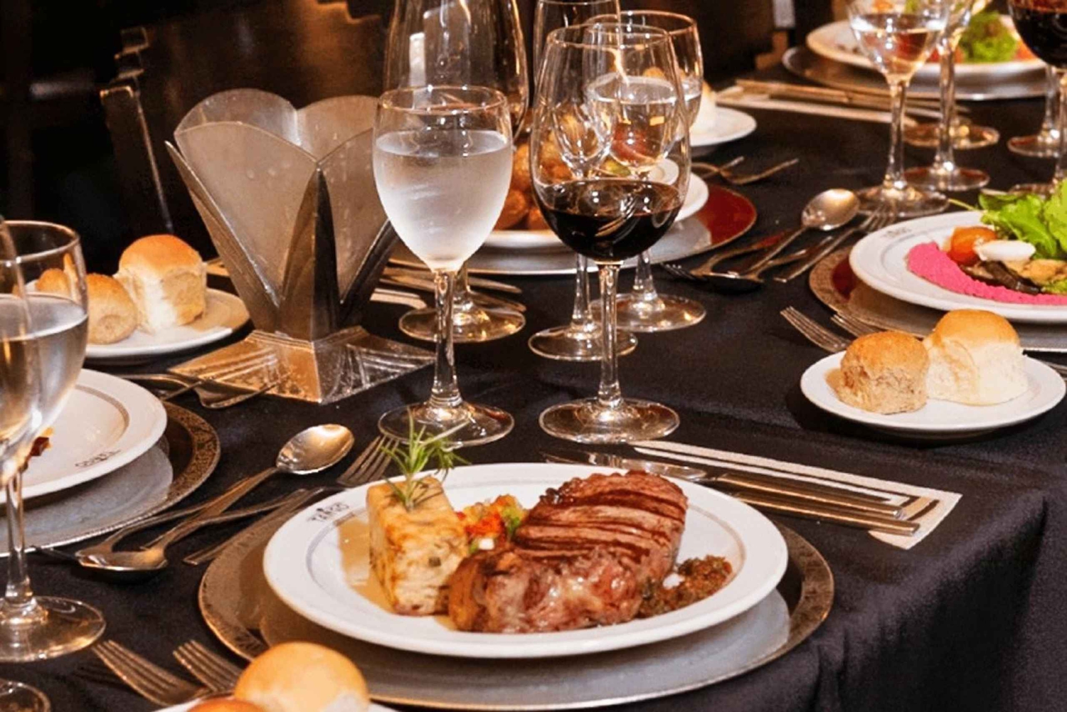 Buenos Aires: Espetáculo de Tango Porteño com Jantar e Bebidas