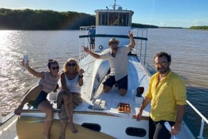 Buenos Aires: Passeio de barco pelo Delta do Tigre com churrasco e vinho