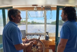 Buenos Aires: Passeio de barco pelo Delta do Tigre com churrasco e vinho