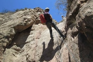 Cacheuta: wandelen, abseilen en een bezoek aan het thermale waterpark
