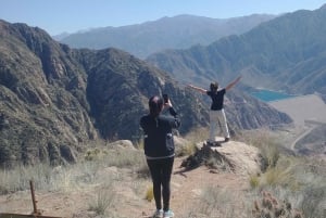 Cacheuta: wandelen, abseilen en een bezoek aan het thermale waterpark
