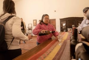 Cafayate: Full-day tour of wineries and wine tasting