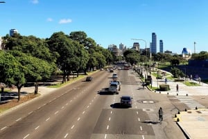 City of Angels: Walking Tour Recoleta - Skip the line