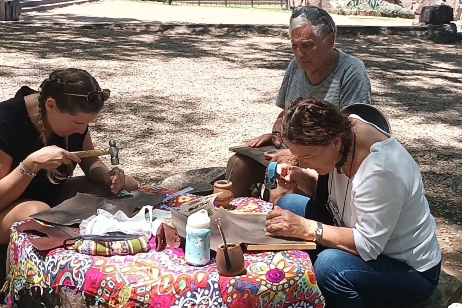 Saltan kaupunki: Alpakka- ja nahkakäsityöpaja ulkoilmassa!