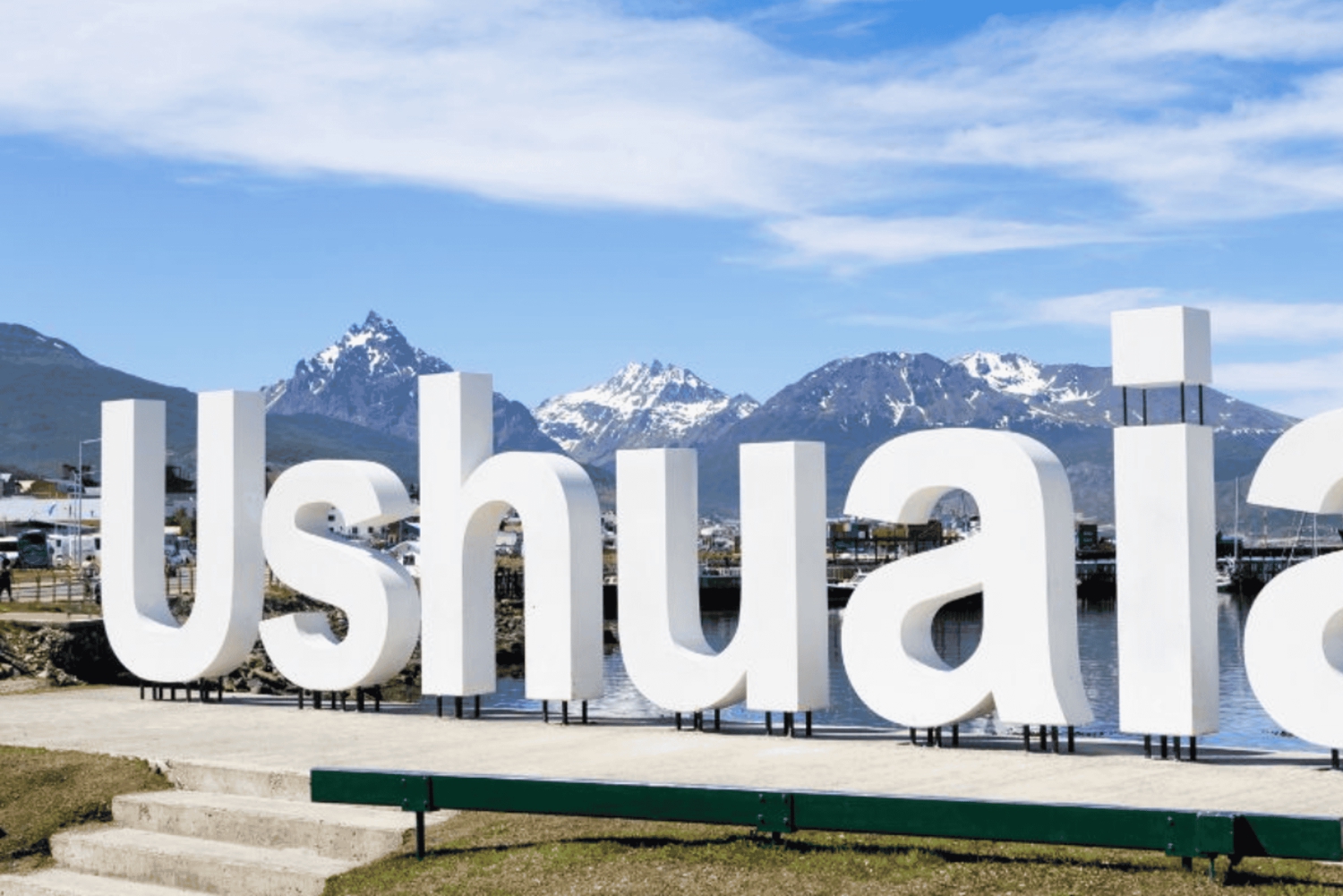 STADSVANDRING I USHUAIA + BESÖK I MARTIAL GLACIER RESERVE