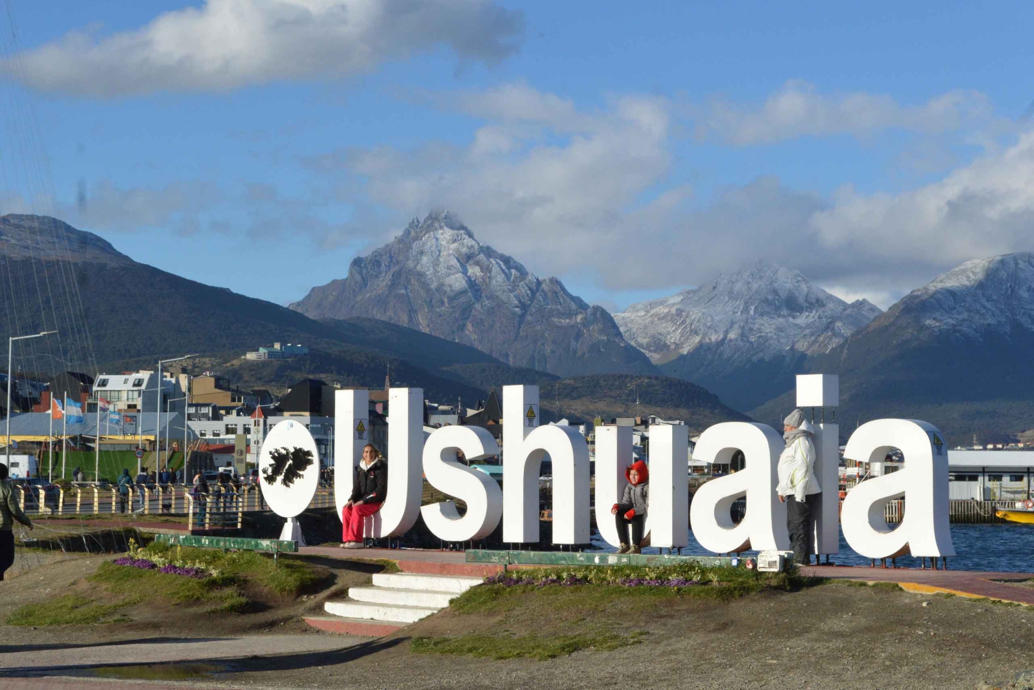 STADSVANDRING I USHUAIA + BESÖK I MARTIAL GLACIER RESERVE