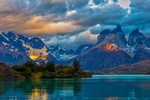 El Calafate: Full-Day Private Tour to El Chaltén and Chorrillo del Salto