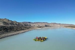 El Calafate: Kayak and Hike La Leona River Tour